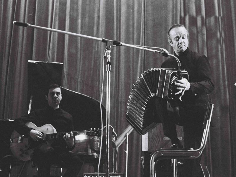 7884_Astor_Piazzolla_(C_Daniel_Rosenfeld_05_lowres.jpeg